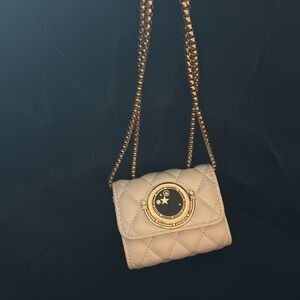 Elegant Cream Quilted Chain Bag
